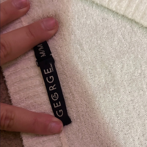 Cream George Women's V-Neck Sweater - Picture 3 of 3